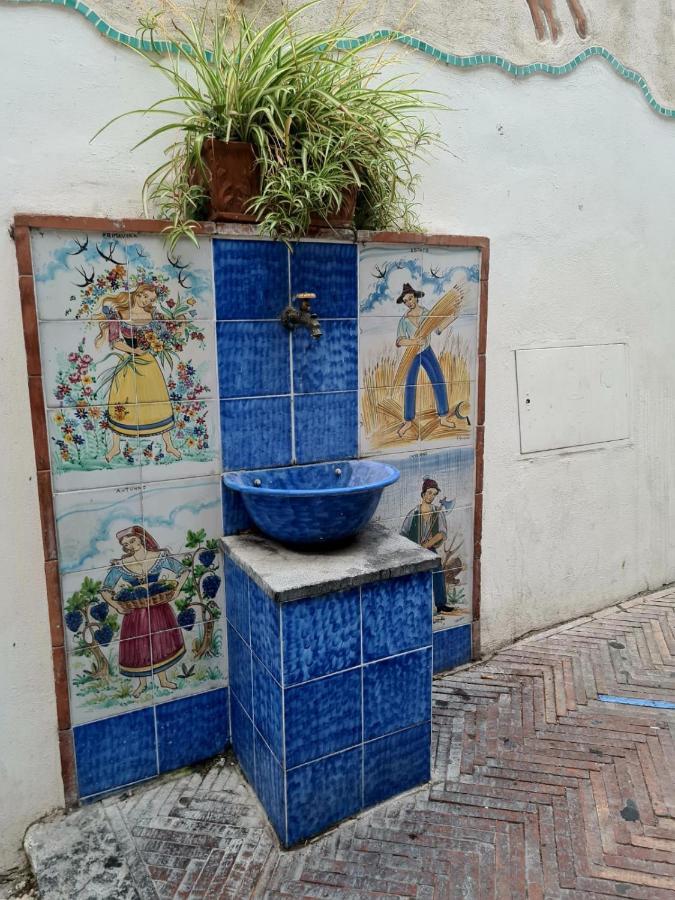 Le Due Sorelle Vietri Bagian luar foto